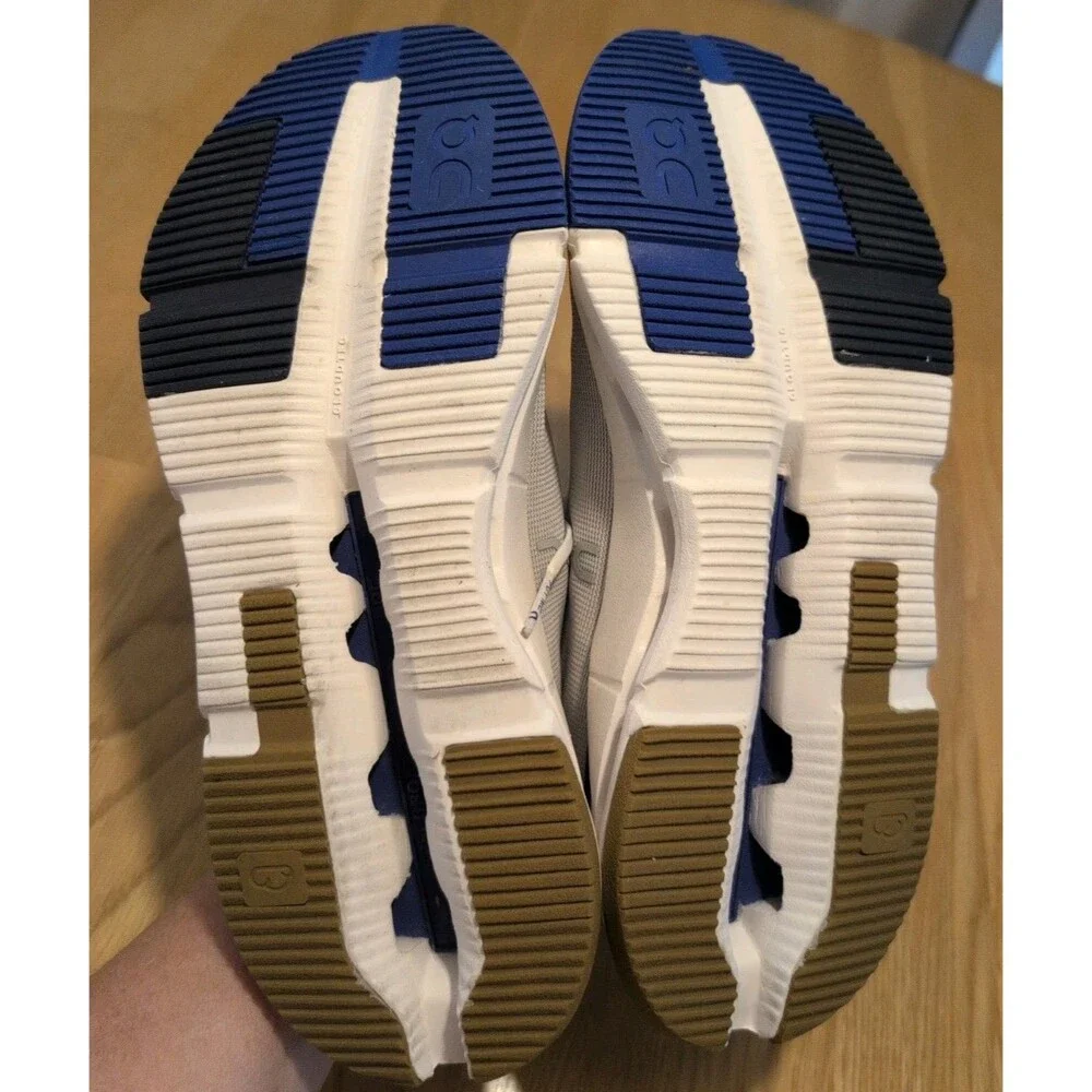 On Cloudnova Form 2 Running Sneaker Shoes Women Silver Heather Size US 8.5 EU 40